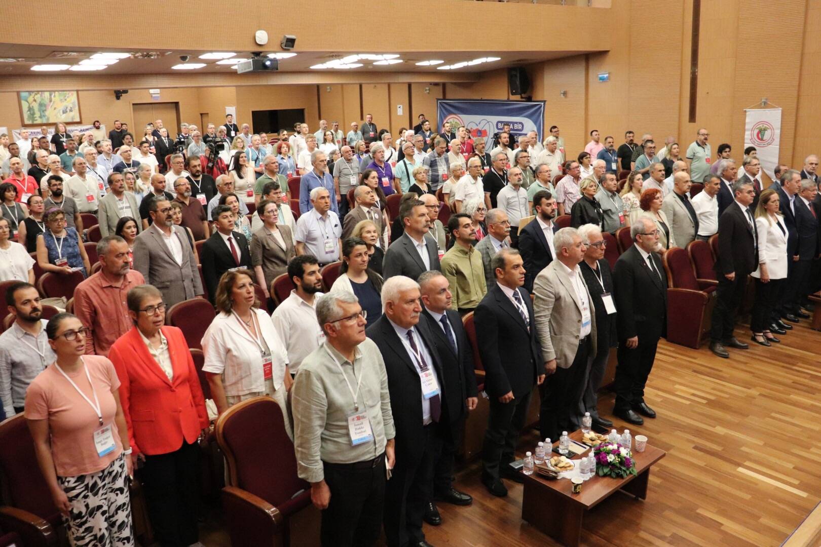 TTB 78. Büyük Kongresi’nden Sağlık ve Meslek Mücadelesi Vurgusu: İnsan Onuru ve Umudun Özelleştiği Anlar İnsanın Sağlıkta Ocak Noktası: TTB 78. Büyük Kongresi Tamamlandı